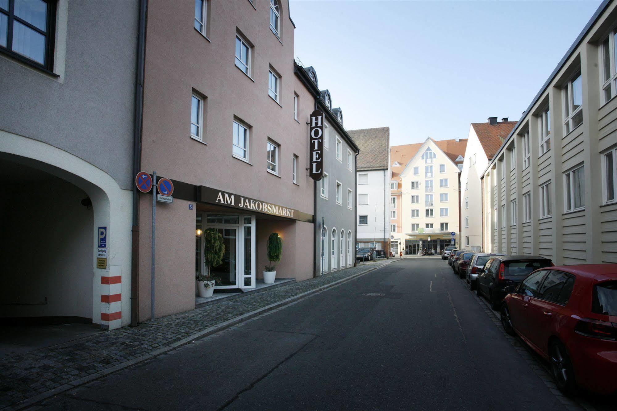 Am Jakobsmarkt 3* Nuremberg